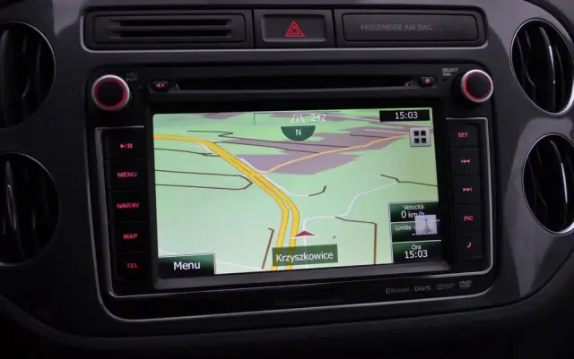 VOLKSWAGEN Tiguan 2.0 TDI DPF 4Motion Sport & Style