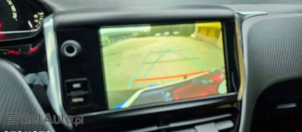 PEUGEOT 2008 1.5 BlueHDi Allure