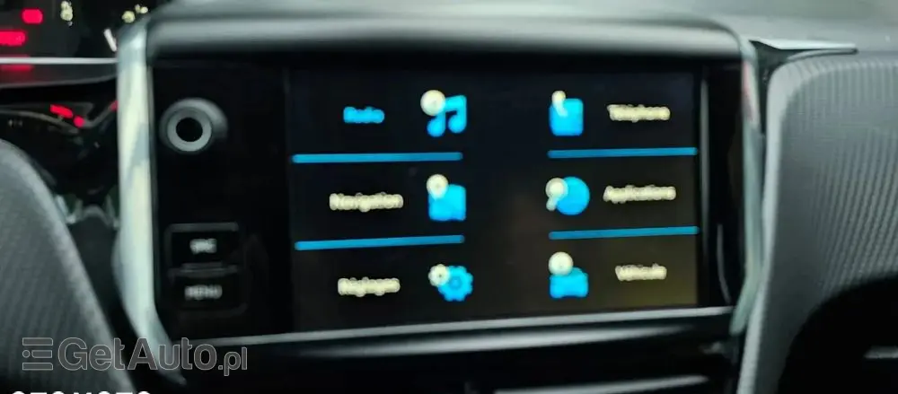 PEUGEOT 2008 1.5 BlueHDi Allure