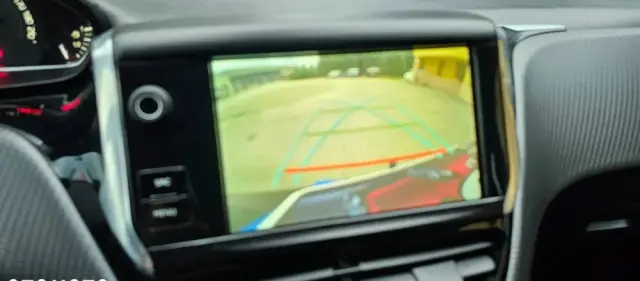 PEUGEOT 2008 1.5 BlueHDi Allure