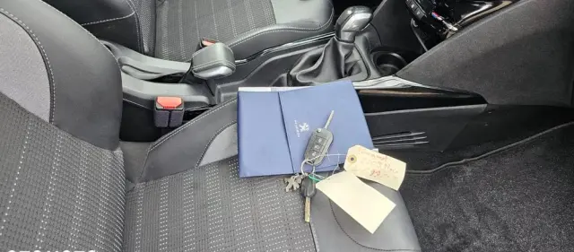 PEUGEOT 2008 1.5 BlueHDi Allure