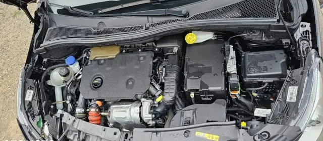 PEUGEOT 2008 1.5 BlueHDi Allure