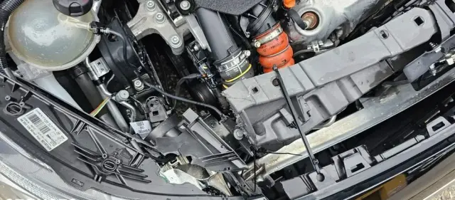 PEUGEOT 2008 1.5 BlueHDi Allure