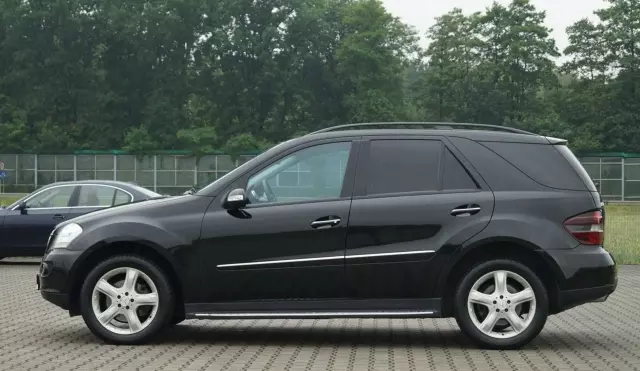 MERCEDES-BENZ Klasa M 