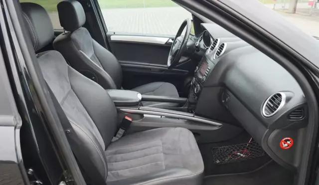 MERCEDES-BENZ Klasa M 