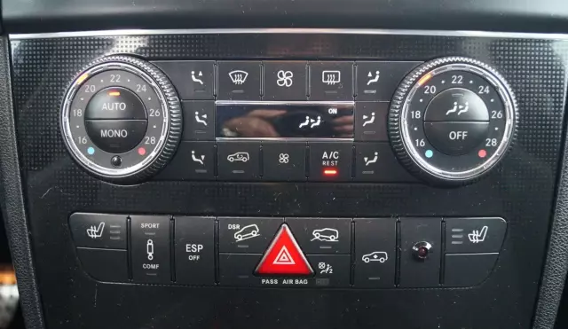 MERCEDES-BENZ Klasa M 