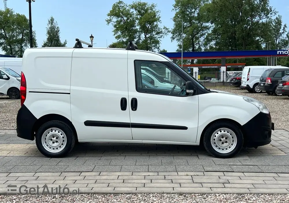 OPEL COMBO 