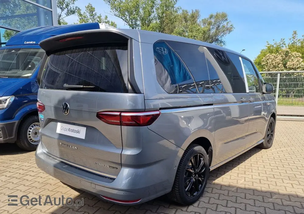 VOLKSWAGEN Multivan 