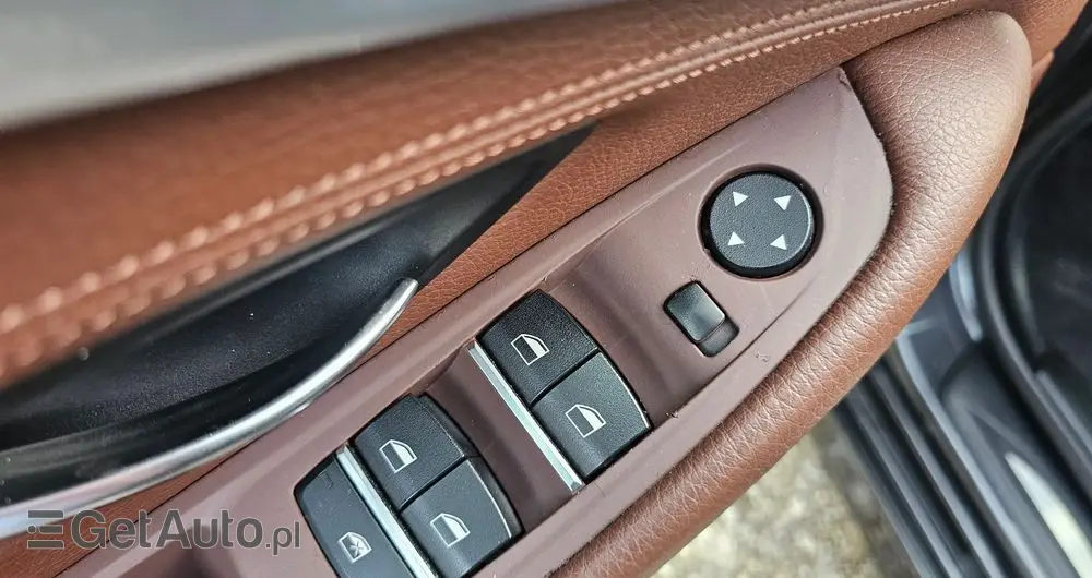 BMW Seria 5 520d Edition Fleet