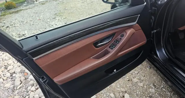 BMW Seria 5 520d Edition Fleet