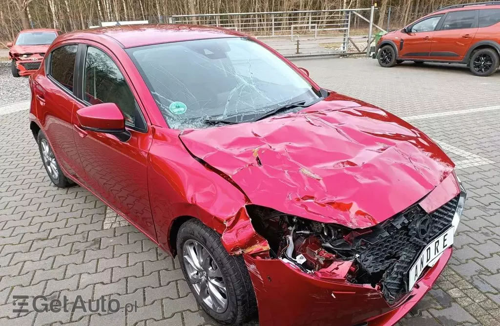 MAZDA 2 