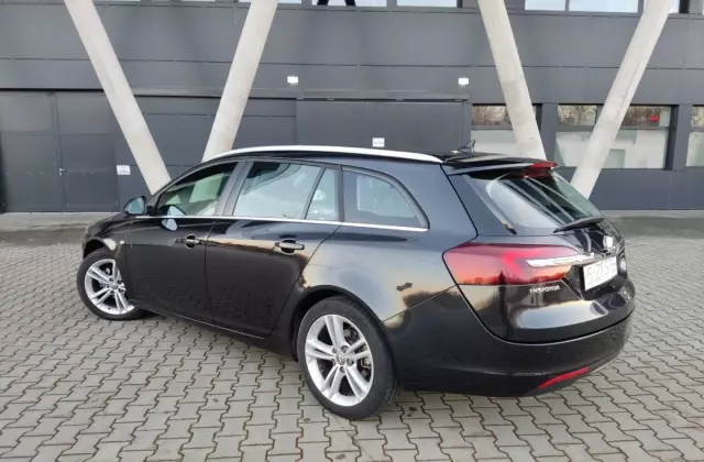 OPEL Insignia 