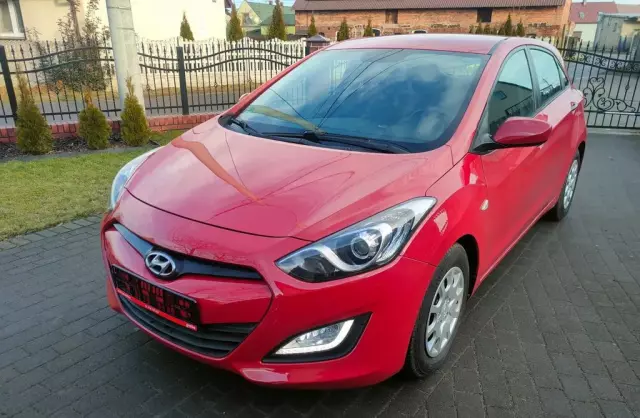 HYUNDAI I30 