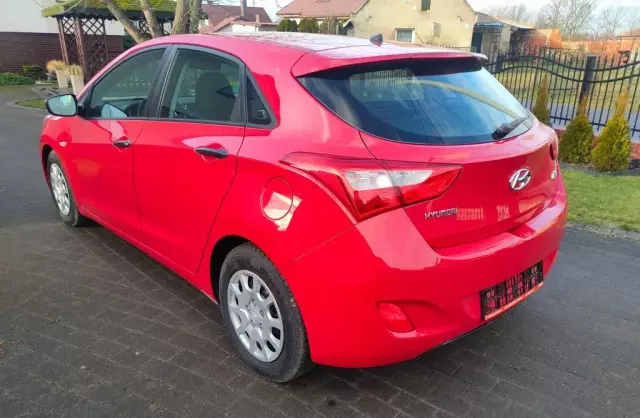 HYUNDAI I30 