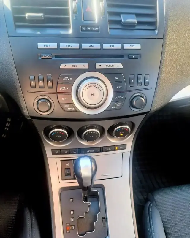 MAZDA 3 2.0 MZR Edition