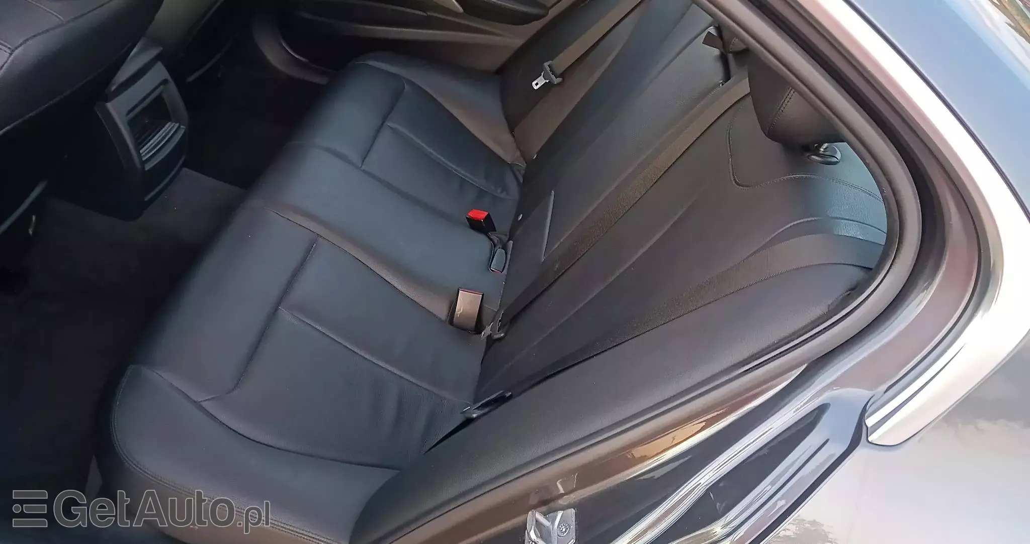 BMW Seria 3 320i Efficient Dynamics Edition Modern Line