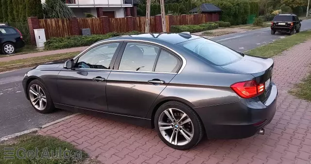 BMW Seria 3 320i Efficient Dynamics Edition Modern Line
