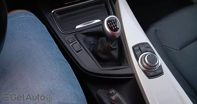 BMW Seria 3 320i Efficient Dynamics Edition Modern Line