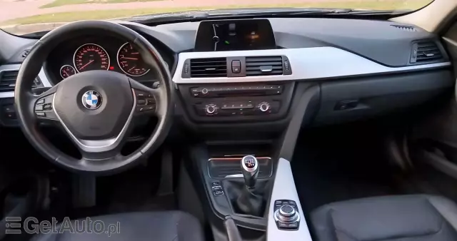 BMW Seria 3 320i Efficient Dynamics Edition Modern Line