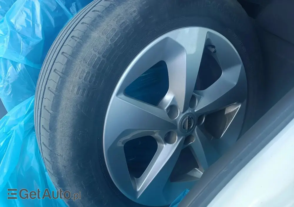 NISSAN Qashqai 1.2 DIG-T Acenta