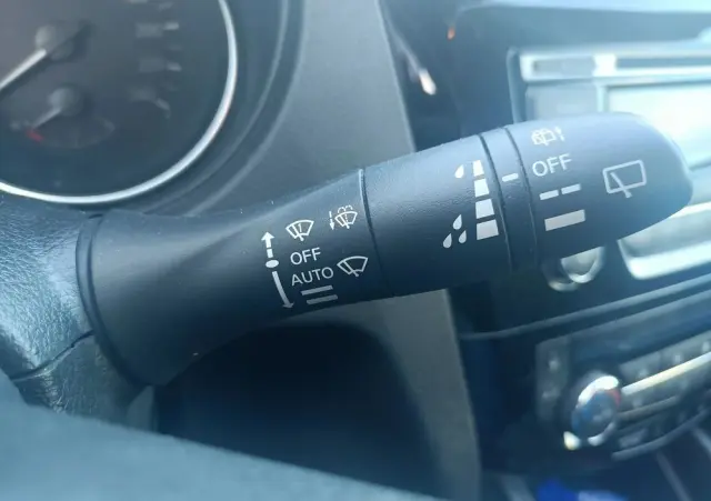 NISSAN Qashqai 1.2 DIG-T Acenta