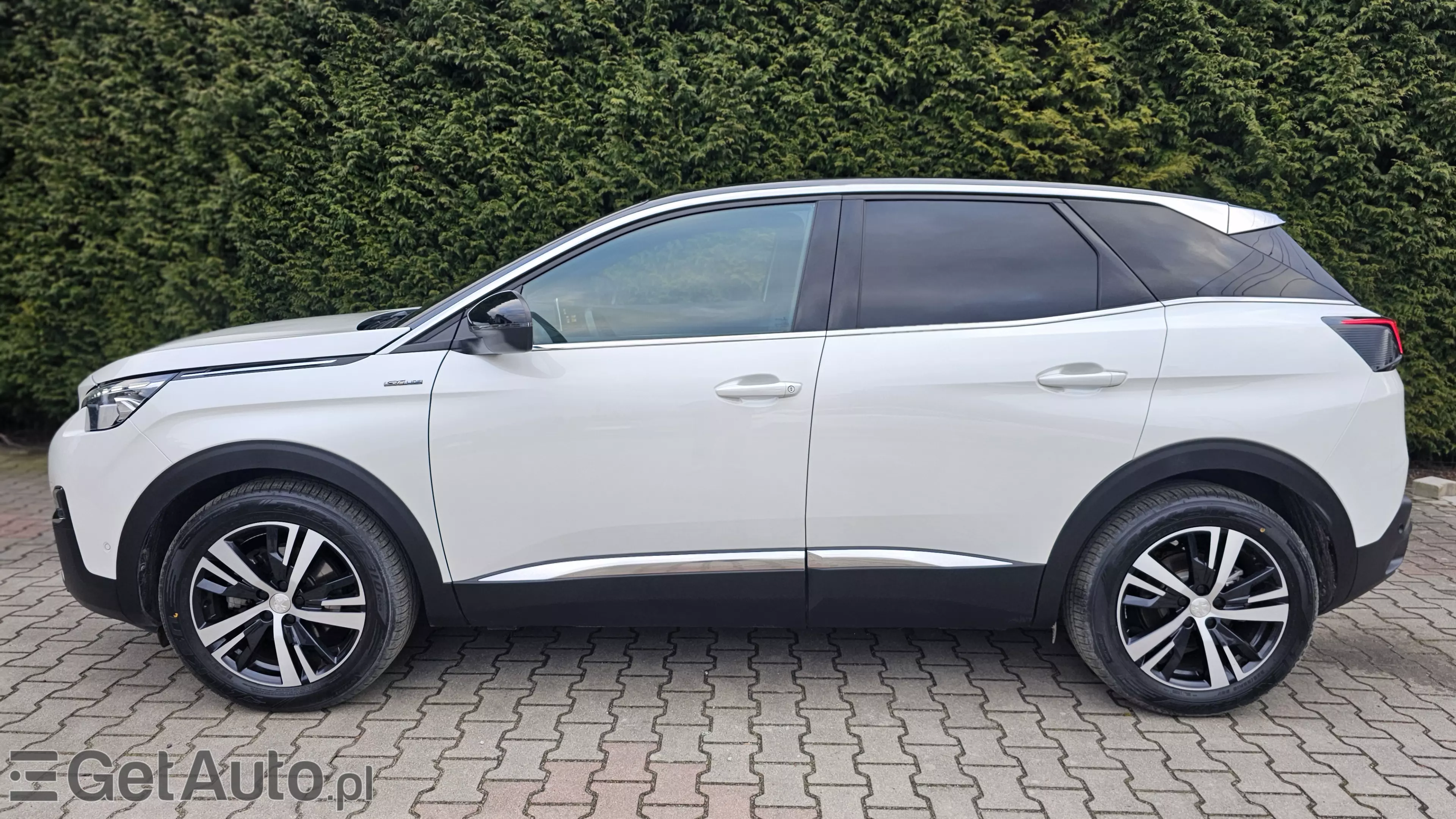 PEUGEOT 3008 GT 180 S&S Aut.