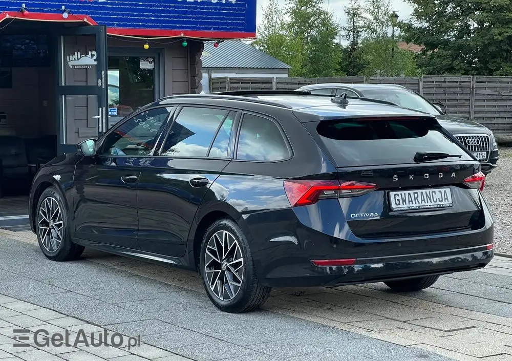SKODA Octavia 2.0 TDI DSG Sportline