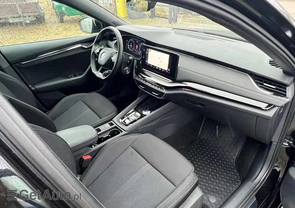 SKODA Octavia 2.0 TDI DSG Sportline