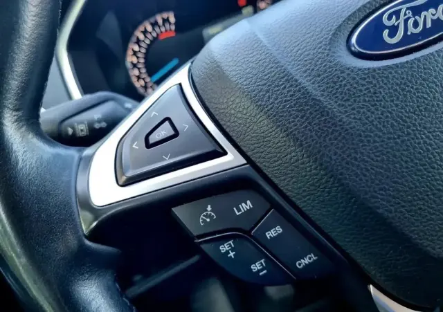 FORD S-Max 1.5 Eco Boost Start-Stopp Titanium