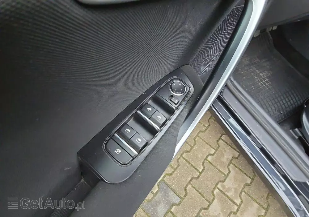 KIA Ceed 1.5 T-GDI M