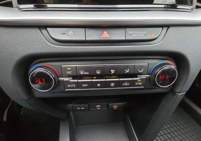 KIA Ceed 1.5 T-GDI M