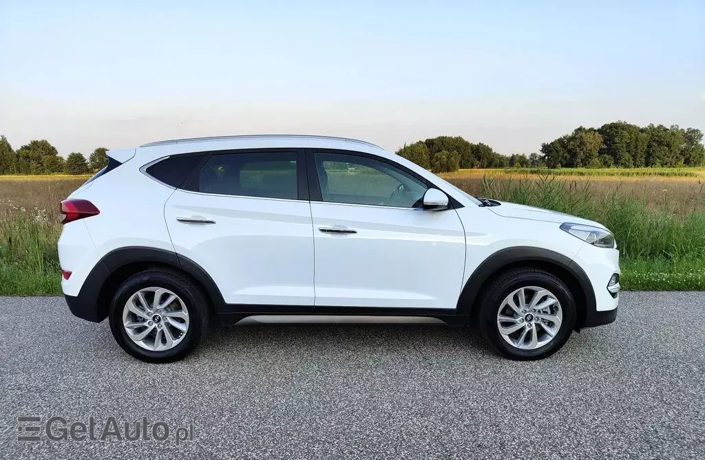 HYUNDAI Tucson 1.7 CRDI (116 KM)