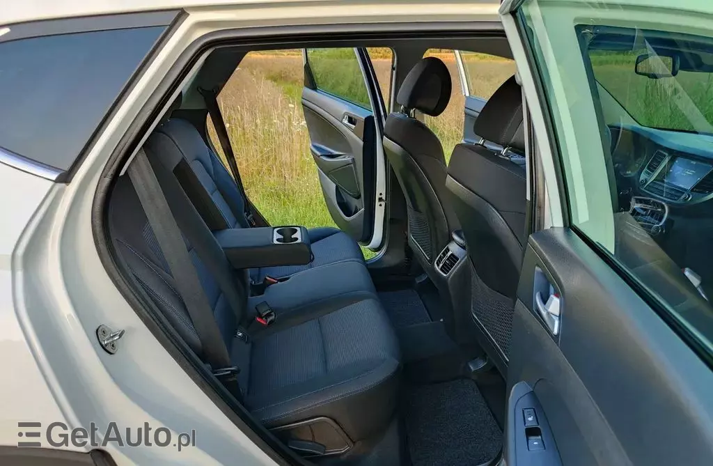 HYUNDAI Tucson 1.7 CRDI (116 KM)
