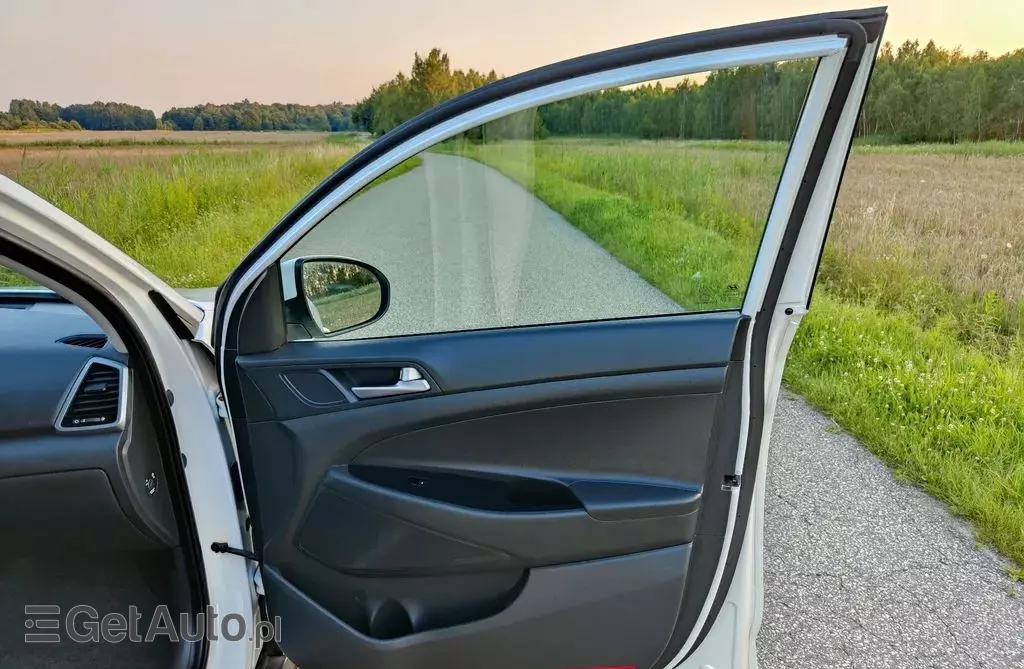 HYUNDAI Tucson 1.7 CRDI (116 KM)