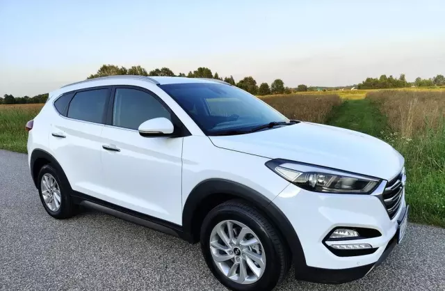 HYUNDAI Tucson 1.7 CRDI (116 KM)
