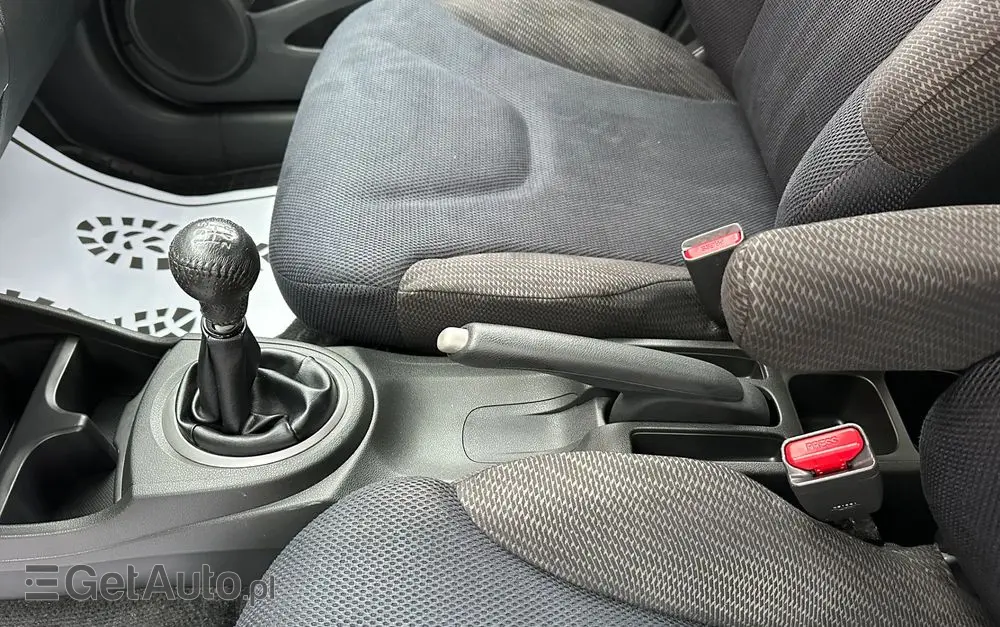 HONDA Jazz 1.4 i-VTEC S