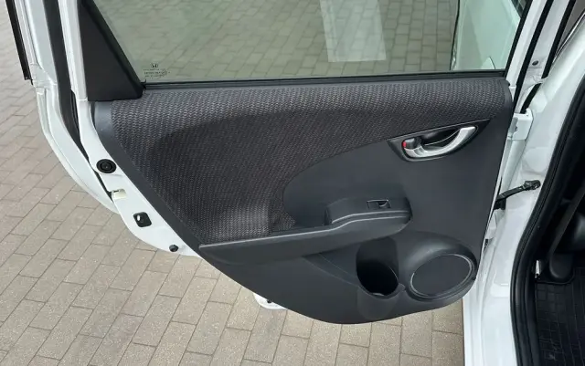 HONDA Jazz 1.4 i-VTEC S