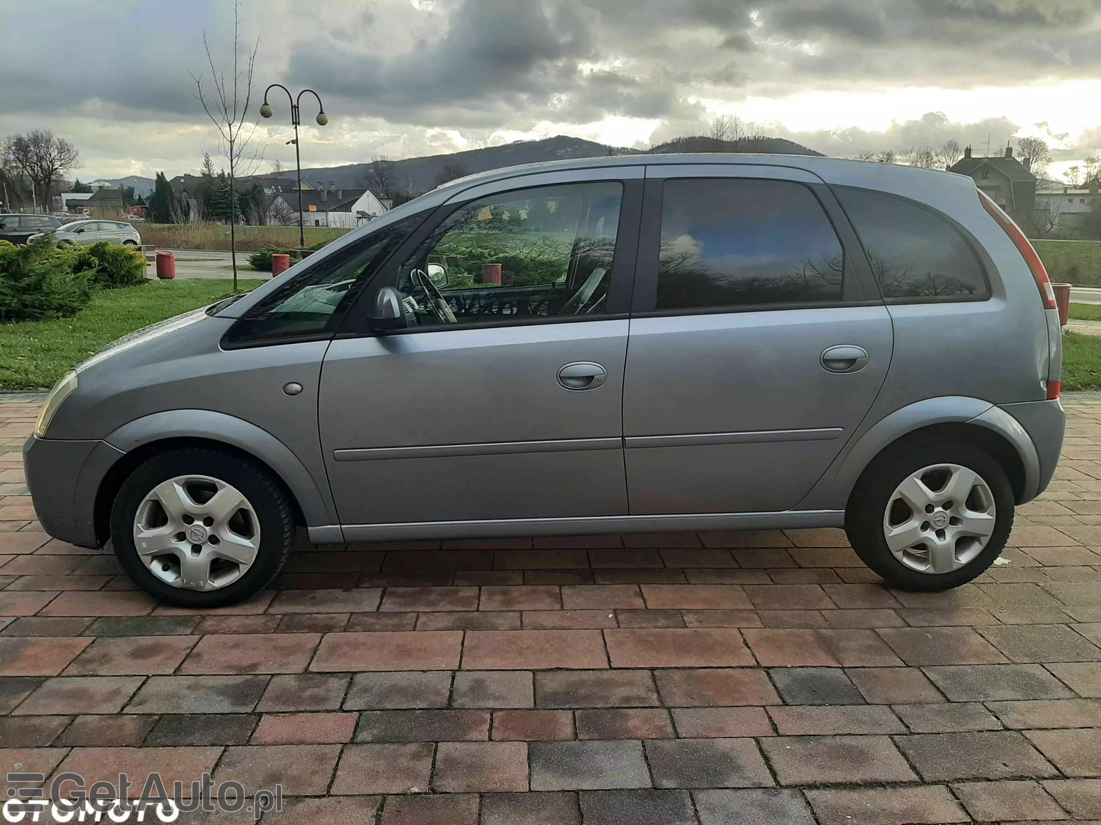 OPEL Meriva 1.7 CDTI DPF Innovation