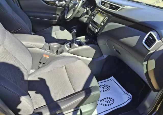 NISSAN Qashqai 1.5 dCi Tekna