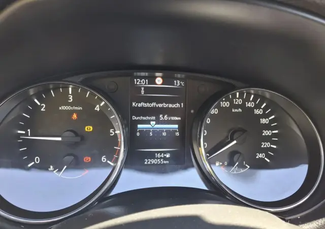 NISSAN Qashqai 1.5 dCi Tekna