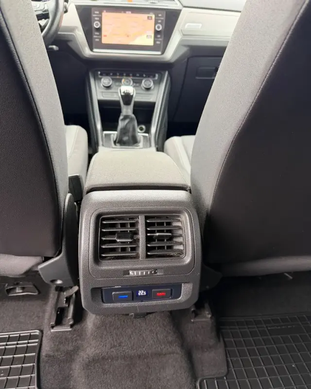 VOLKSWAGEN Touran 1.5 TSI EVO Comfortline