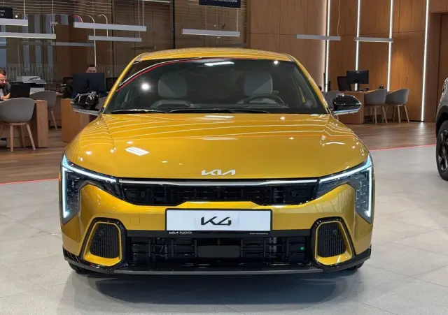 KIA K4 