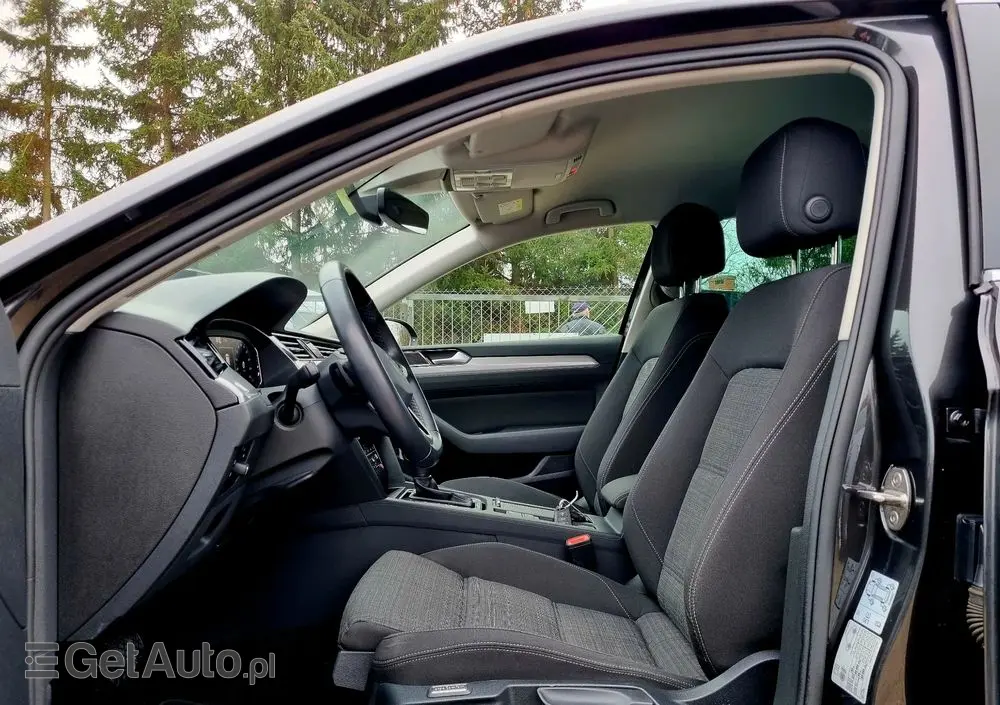 VOLKSWAGEN Passat Variant 1.5 TSI OPF DSG Business