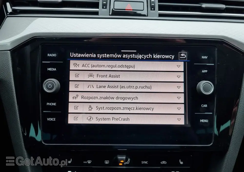 VOLKSWAGEN Passat Variant 1.5 TSI OPF DSG Business