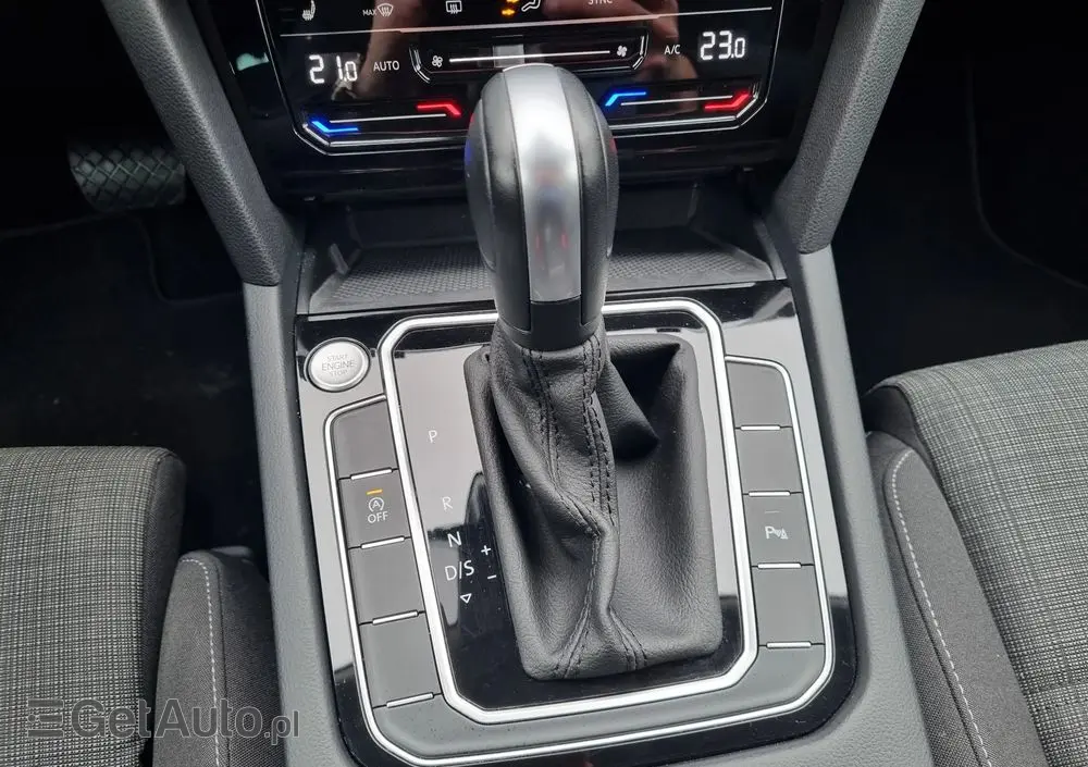 VOLKSWAGEN Passat Variant 1.5 TSI OPF DSG Business