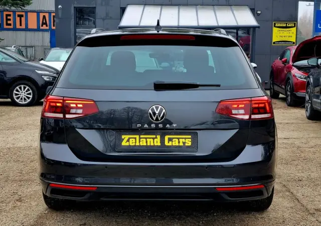 VOLKSWAGEN Passat Variant 1.5 TSI OPF DSG Business