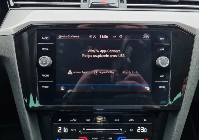 VOLKSWAGEN Passat Variant 1.5 TSI OPF DSG Business