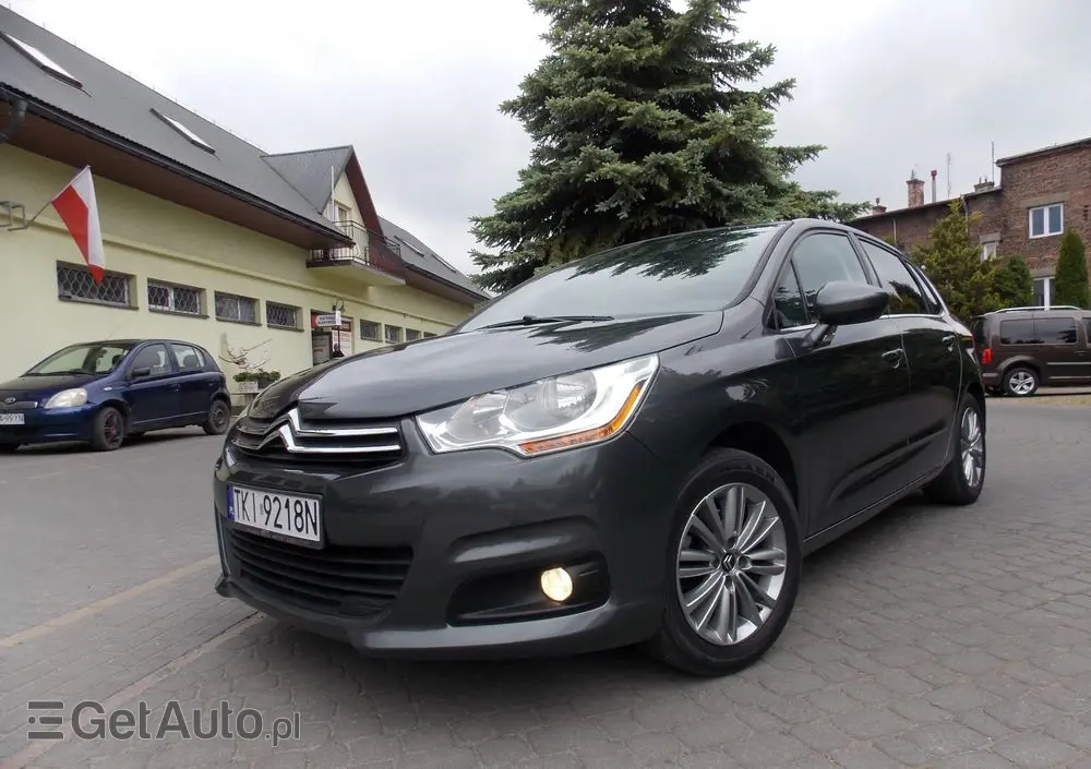 CITROËN C4 1.6 VTi Attraction
