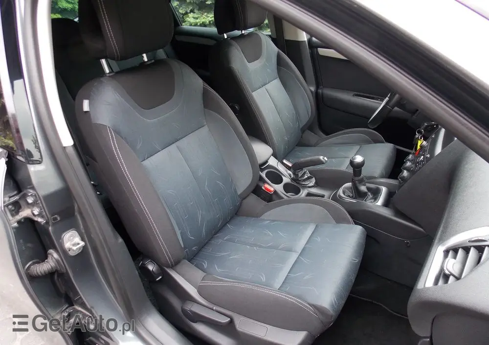 CITROËN C4 1.6 VTi Attraction