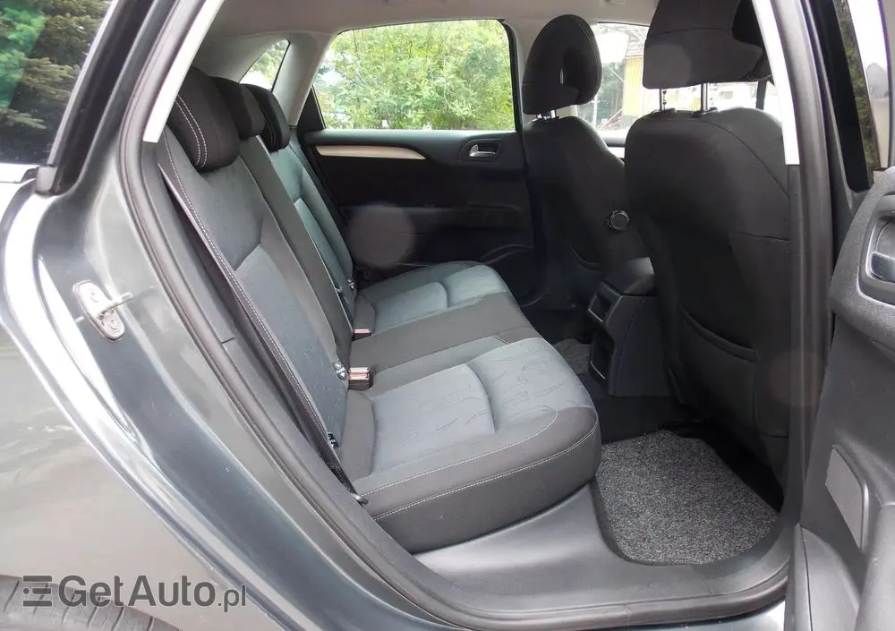 CITROËN C4 1.6 VTi Attraction